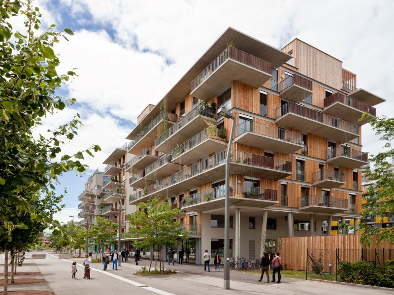 MartinGrabner_Haus_von_rechts_vorne_MG_5326_begrenzt_honorarfrei.jpg